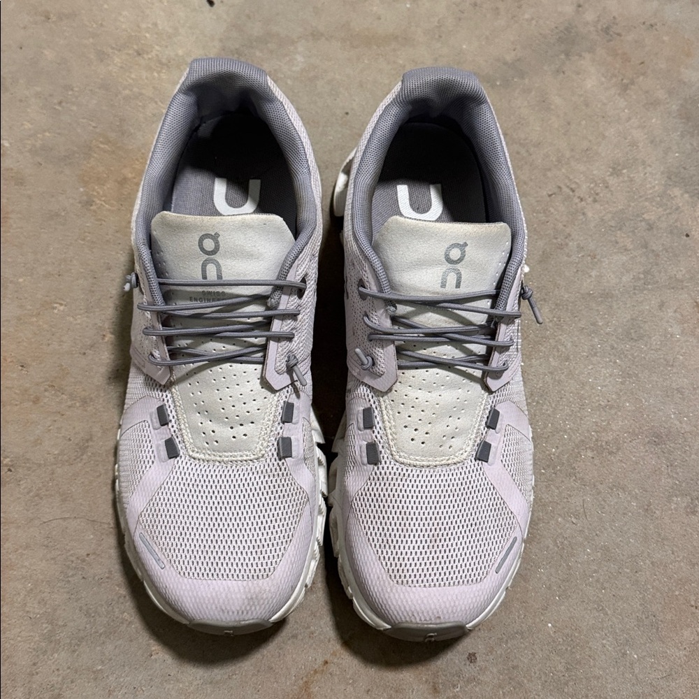 On Cloud 5 - image 1